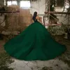 Romântico Verde Escuro Quinceanera Vestidos Apliques Rendas Frisadas Long Train Tule Vestidos De Baile De Formatura Sweetheart Strapless Sweet 15 Dress 2022