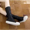 Vrouwen Knie Hoge Lange Stretch Laarzen Ronde Neus Mode Geplooide Leer Zwart Wit Stiksels Kleur Fluwelen Antislip Dames schoenen 211021