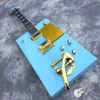 2021 Nova guitarra elétrica em hardware de ouro de forma generosa azul customizável todo o logotipo de cores personalizado