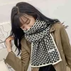 Luxury Brand Winter Cross Print Varm Scarf För Kvinnor Kintted Cotton Shawls Wraps Soft Neck Bandana Kvinna Designer Stole Foulard