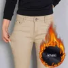Winter Warm jeans Broek voor vrouwen Solid Skinny Denim Potlood Snoep Kleuren Plus Size Verdikking Broeken Fleeces Jean P9113 211129