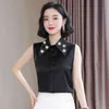Koreaanse zijde vrouwen blouses shirts vrouw satijnen tops dames solid klinknagel plus size mouwloos 210427