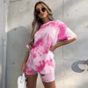 Wonder Tie Dye Krótki Rękaw Top Koszula Luźny Rowerzysta Spodenki Casual Dwuczęściowy Zestaw Streetwear Stroje Dresy 210510