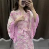 Automne Boho Emplacement Floral Print Long Kimono Chemise Green Hippie Femmes Cravate Arc Sashes Cardigan Blouse lâche Tops Holiday 210429