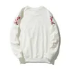 Sweatshirts voor Mannen Vrouwen Yokosuka Souvenir Plum Bloem Borduurwerk Hoodie Lange Mouw O Hals Katoen Knit Harajuku Pullover 210720