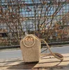 Torby na ramię 2021 Moda Letnie Panie Handmade Rattan Ring Słomiany Torba Topen Crossbody Beach Square Torebka