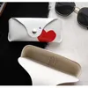 Fashion Designer Zonnebril Case Merk Letter Eye Hart Unisex Luxe Ogen Sunglass Box Verpakking Met Bril Doek ACC