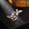 Shining Crystal Butterfly Ring för tjejer 2021 Mode Bröllopsfest Bankett Smycken Guldpläterad Zircon Opening Rings
