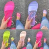 Pantoufles femmes Transparent gelée chaussures dames rose diapositives femmes solide toboggan plat extérieur plage 2021 été D30