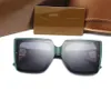 Merk Designer Zonnebril Luxe Zonnebril Mode Hoge Kwaliteit Gepolariseerde Mannelijke / Vrouwelijke PC Lenzen UV400 RICHTLUZE GLAZEN