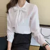 Koreanska kvinnor blus chfon blusar skjortor kvinna långärmad vit slips damer skjorta toppar plus storlek 210427