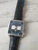 マンズスポーツウォッチ品質の男性時計クォーツストップウォッチクロノグラフ腕時計青いダイヤルブラックレザーストラップ013232B
