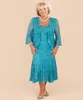 New Elegant Turquoise Plus Size Mother of the Bride Lace Dresses 2022 Tea Length Wedding Party Gowns with Long Sleeves Jacket296I