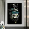 Śmieszne palenie małpa z czarnym kapeluszem i złotym naszyjnikom Plakaty i odbitki malowanie obrazów zwierząt nowoczesna dekoracja domu
