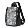 Mode 3D Geprägte Fluoreszierende Piraten Schädel Rucksack taschen Frauen Männer niet einzigartige Halloween Tasche persönlichkeit Rock Laptop Kühlen Taschen