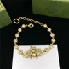 Moda feminina pulseiras de cristal presente dos namorados pulseira de ouro designer oco carta pulseira estilo vintage jóias para women295w
