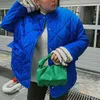 ZA Femmes Blue Parkas O Col Manche à manches longues Vestes rembourrées à manches longues Femme hiver Casual Boutons Vintage manteaux 211216