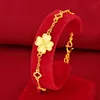 Cadena de trébol de cuatro hojas para mujer, pulseras con dijes de placa de oro de 24k JSGB230, regalo de boda a la moda, pulsera chapada en oro amarillo con flores para mujer