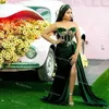 Emerald Green African Evening Dresses Sexig Slit Sweetheart Arabiska Aso Ebi Velvet Plus Size Prom Caceh Wear Wear 2021 Robe Femme Vestidos de Fiesta Mujer