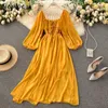 NEPLOE CHIC PLATED Slim Waist Drawstring Dresss Women Höst Square Collar Chiffon Dress Fashion Puff Sleeve Vestidos 210423