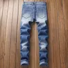 Mäns Jeans Cross Border Wear Hole Slim Light Blue Två Färg Lokomotiv Broderi Utländska Trade Byxor