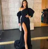 Robes de soirée noires sexy sirène Sirène gonflée des manches longues divisées en satin de fête formelle Robes de bal plis 2022 Designer Celebrity Dress3036576