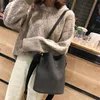 Shoulder Bags Women Bucket Bag Messenger Bag Large Capacity Vintage Matte Pu Leather Lady Handbag Luxury Designer Bolsos Mujer