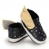 İlk Walkers PU Bebek Ayakkabıları Bebek Prewalker Kanatları Tasarım Patik Toddler Kız Moccasins Çocuk Casual 0-18 Ay