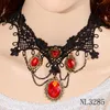 choker di pizzo rosso