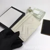 Porta-cartões de couro de bezerro padrão em forma de V Carteira feminina de design de alta qualidade simples carteiras de bolsa de luxo de alta qualidade 4 bolsas de moedas coloridas