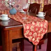 Style chinois Fleur rouge Broderie Table Runner Classique Poisson Drapeau Couverture Décoration pour manger avec des glands 210709