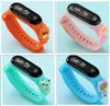 Neue kreative wasserdichte Cartoon-Kinderuhren, LED-Digital-Leuchtanzeige, bunte Süßigkeiten-Silikon-Blumen-Frosch-Kaninchen-Tier-Prinzessin-Armband für Jungen-Mädchen-Geschenk