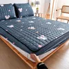 Kussen / decoratief kussen Oimg Thicken Gewatteerde Matras Cover King Queen Bed Installeerde blad Anti-bacteriën Topper Air-permeable Pad