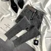 Jeans da donna Twill da donna grigio sigaretta Vita sottile Leggings attillati Stampa leopardata rossa su Instagram