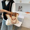 Sacs à bandoulière simples femmes 2021 automne hiver grande capacité toile sac fourre-tout mode tendance Simple sac pour femmes