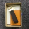 Keychain L 레터 가죽 키 체인 자동차 패션 키 링 끈 귀여운 키 지갑 체인 로프 체인 PORTACHIAVI with Box287U