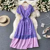 Moda Mor Çiçek Baskı A-line Elbise Kadınlar Yaz V Boyun Kısa Kollu Hit Renk Dikiş Tatil Zarif Vestidos S462 210527