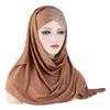 2021 мусульманский хлопковый шарф равнины хиджабсов с шалью из бисера и обертывает Femme Musulman Hijab готов носить женские шарфы для женщин тюрбана