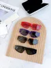 Homens óculos de sol para mulheres Últimas vendas de moda óculos de sol Mens Sunglass Gafas de Sol Top Quality Vidro UV400 lente com caixa 0095