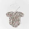 Baby een stuk rompertjes zomer kleding bloem meisjes bodysuits met kant hoed 2 stks bloemen 210429