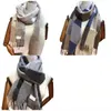 Foulard de designer classique pour femmes Écharpes de cachemire de la mode châle de mode 100% hiver femmes et hommes taille 200x38cm