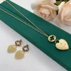 2022 Designer Necklace Set Earrings For Women Luxurys Designers Gold Necklace Heart Earring Fashion Jewerly Gift With Charm D220212230