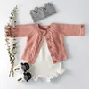 Bebek Erkek Kız Kıyafetler Giysileri Set Born Yaprak Örgü Ceket + Tulum Takım Elbise Bahar Sonbahar Bebek Giyim 210429