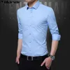 Camicie da uomo stampate alla moda Camicette Camicie a maniche lunghe da uomo bianche nere Camisa Masculina Abbigliamento Taglie forti 210608