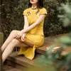 Yellow Green Chinese Style Cheongsam Striped Patchwork Lace Button Mandarin Collar Split Mini Dress D1891 210514