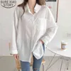 Spring White Shirt Dames Losse Lange Mouw Blouse Pocket Turn Down Collar Casual Dames Katoen en Linnen Tops 12807 210417