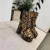 Европейская роскошь мода женская короткая сапоги высокий толстый каблук тик k нижняя водонепроницаемая платформа сексуальный леопардовый печать кожаный банкетный ботинок s размер 35-41