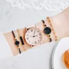 Kvinnors Klockor 5st Set Top Style Fashion Luxury Leather Band Analog Quartz Armbandsur Ladies Watch Kvinnor Klänning Reloj Mujer Black Clock