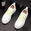 Mode comfort ademende anti-geur kleine witte schoenen lente herfst licht low-top all-match mannelijke casual sneakers lace-up zakelijke bruiloft lopen loafers