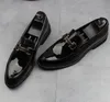 Designer Men Patent Leather Dress Shoes Horsebit Poods Pão mocassins luxuosos de couro brilhante Festa de casamento Sapatos casuais estilo britânico estilo